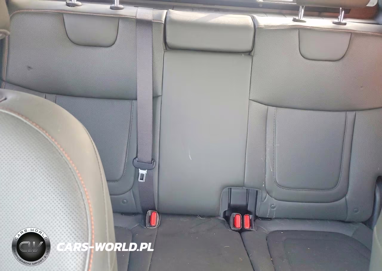 2024 Hyundai Santa Cruz Limited VIN:5NTJEDAF0RH086542 - 10