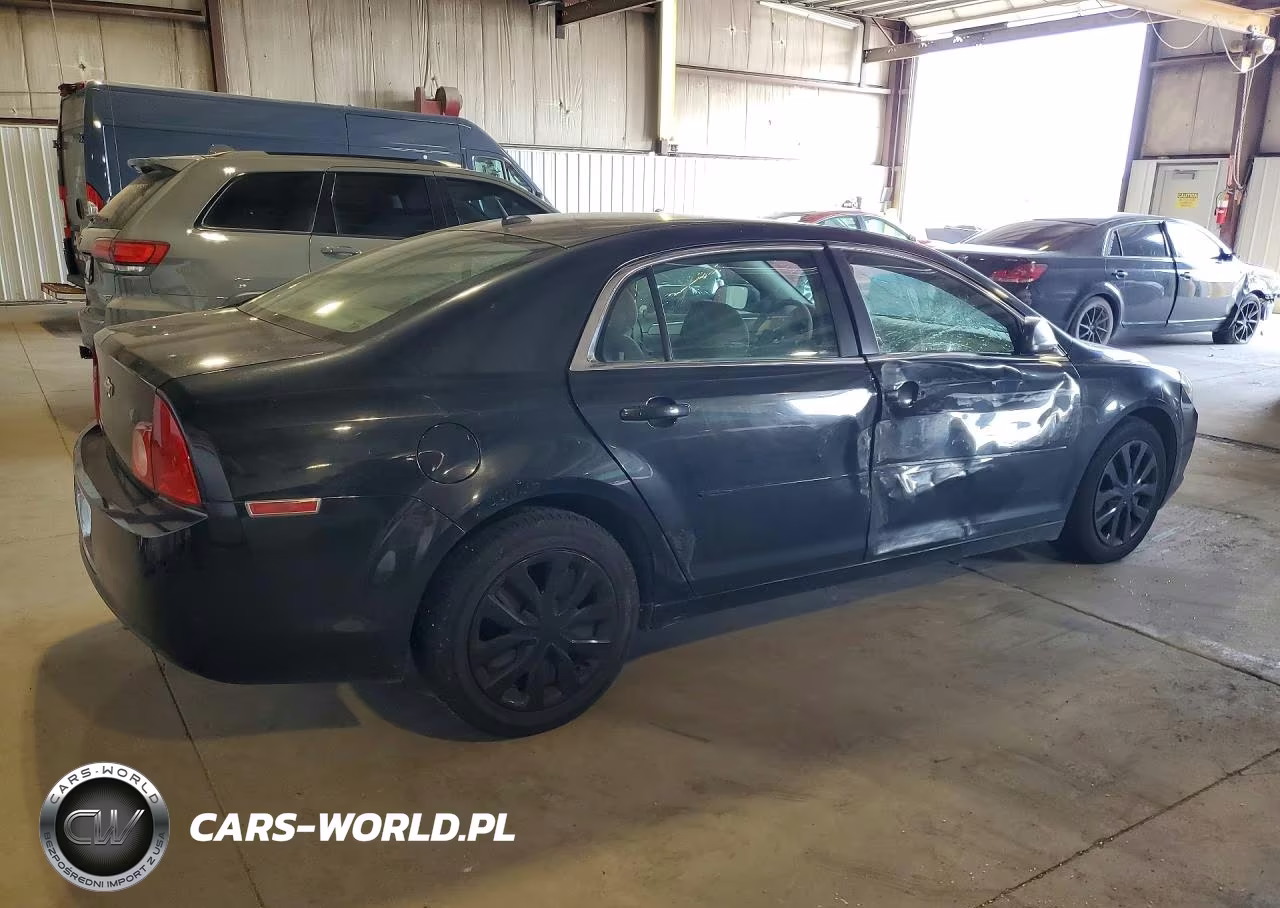 2010 Chevrolet Malibu Ls VIN:1G1ZB5EBXAF318904 - 3