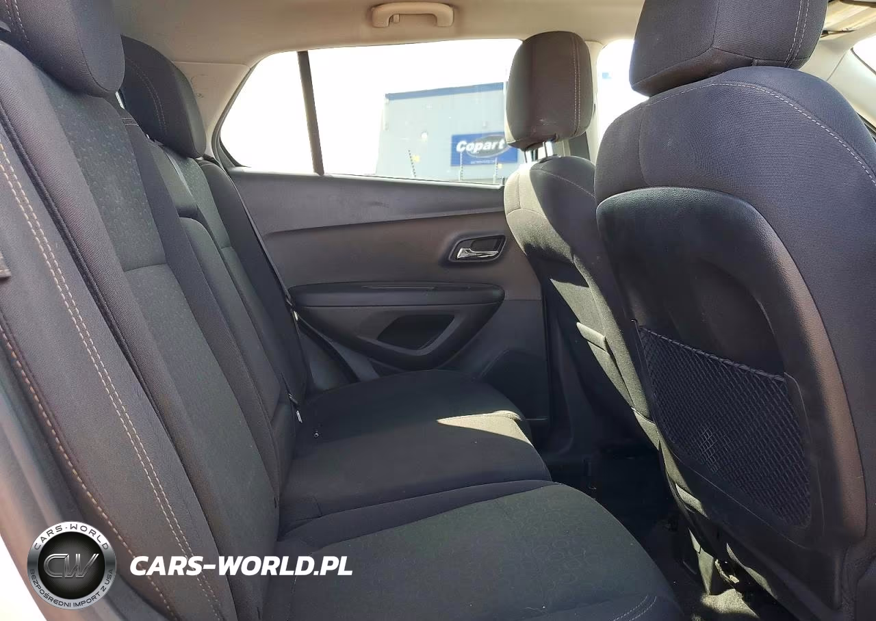 2020 Chevrolet Trax Ls VIN:3GNCJKSB1LL221898 - 11