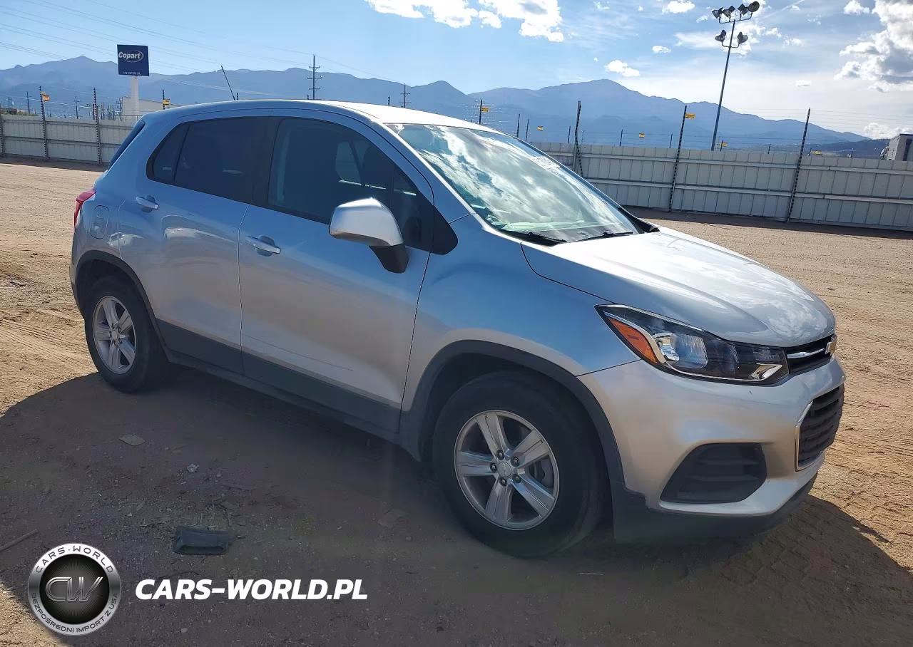 2020 Chevrolet Trax Ls VIN:3GNCJKSB1LL221898 - 4