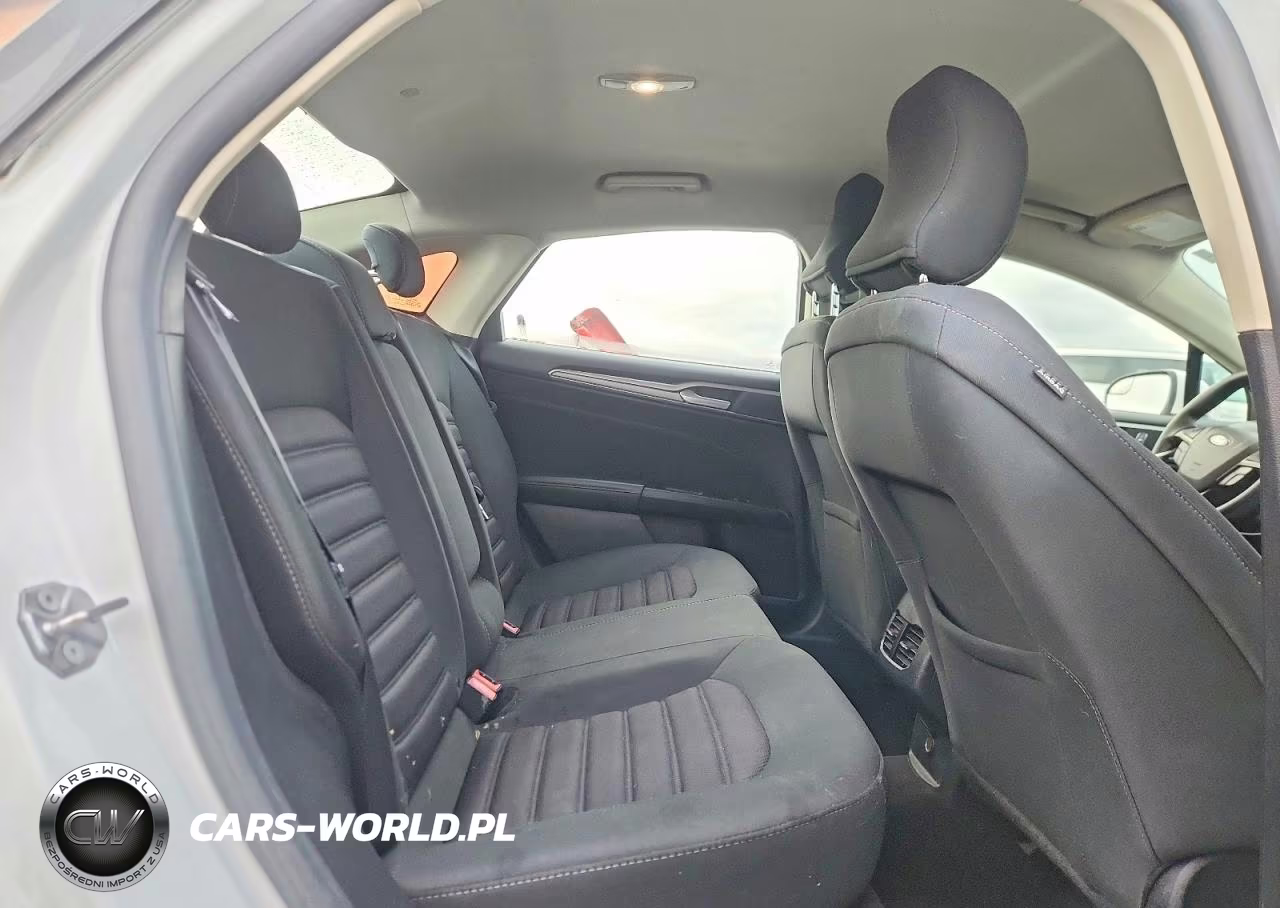 2017 Ford Fusion Se Hybrid VIN:3FA6P0LUXHR385203 - 10