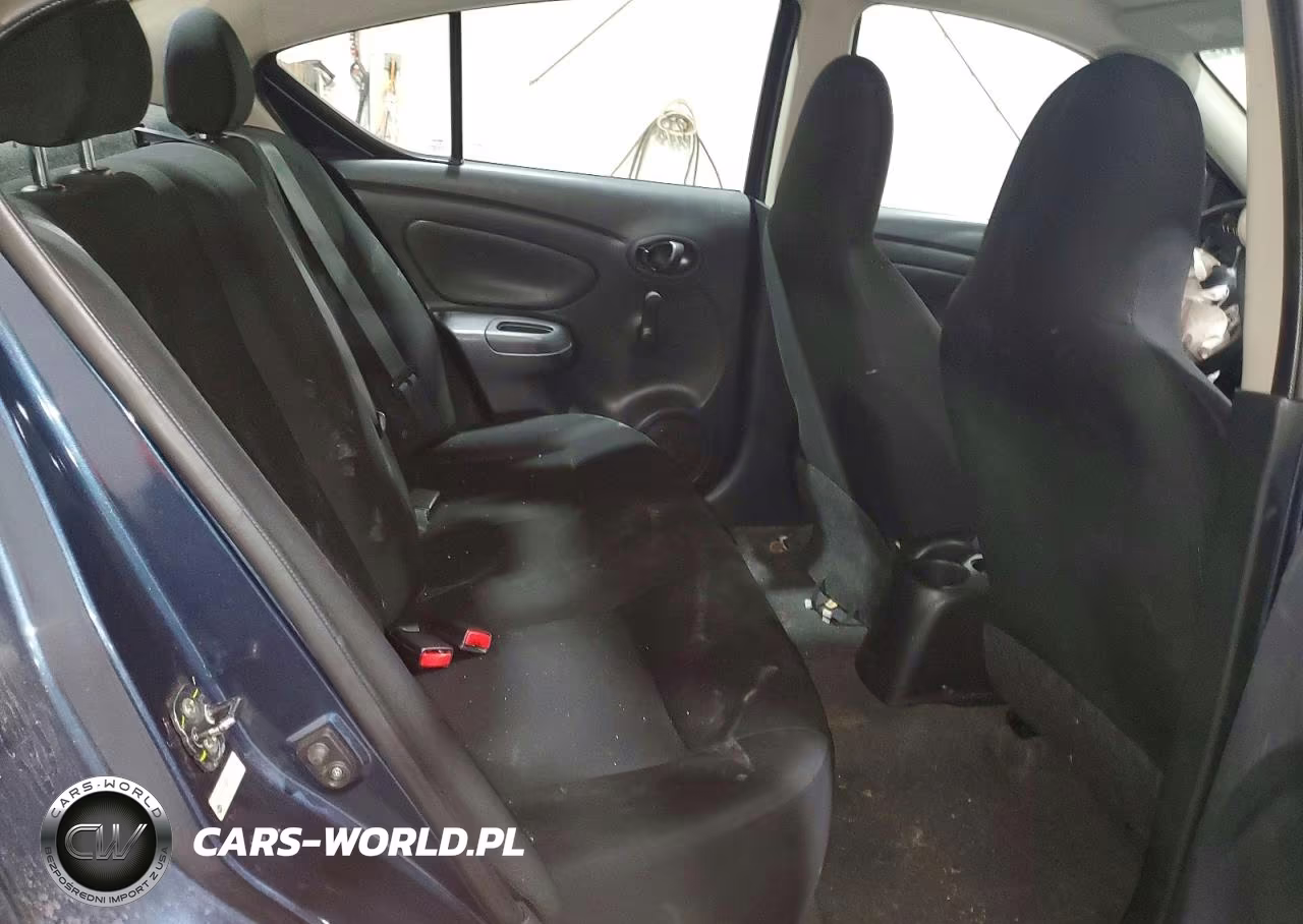 2015 Nissan Versa 1.6 S Plus VIN:3N1CN7AP2FL849919 - 10