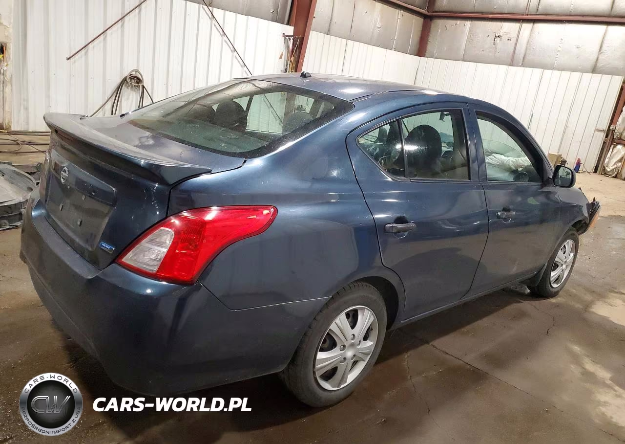 2015 Nissan Versa 1.6 S Plus VIN:3N1CN7AP2FL849919 - 3