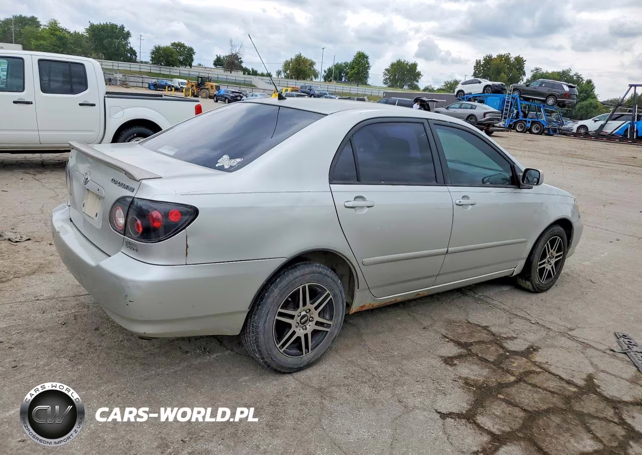 2004 Toyota Corolla Le VIN:JTDBR32E642038979 - 3
