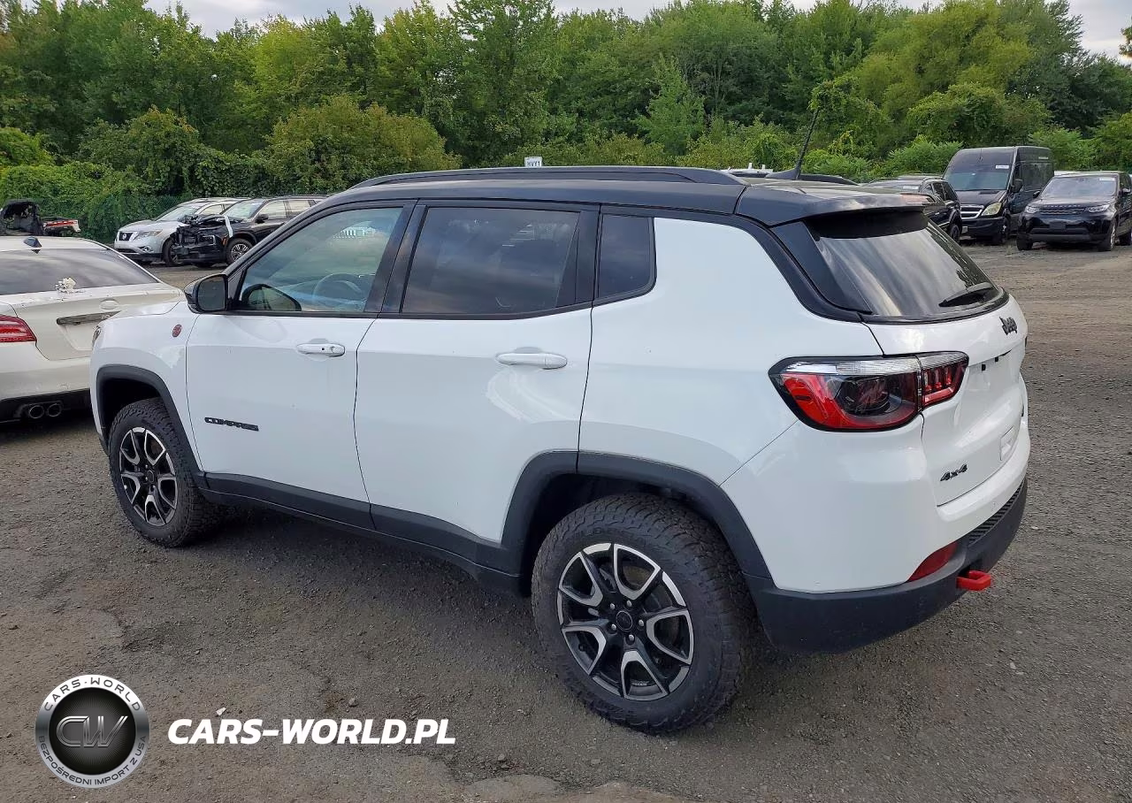 2025 Jeep Compass Trailhawk VIN:3C4NJDDN5ST564250 - 2
