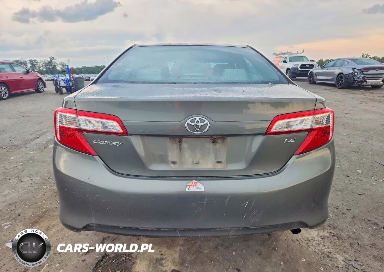 2014 Toyota Camry Le VIN:4T4BF1FK8ER363749 - 6