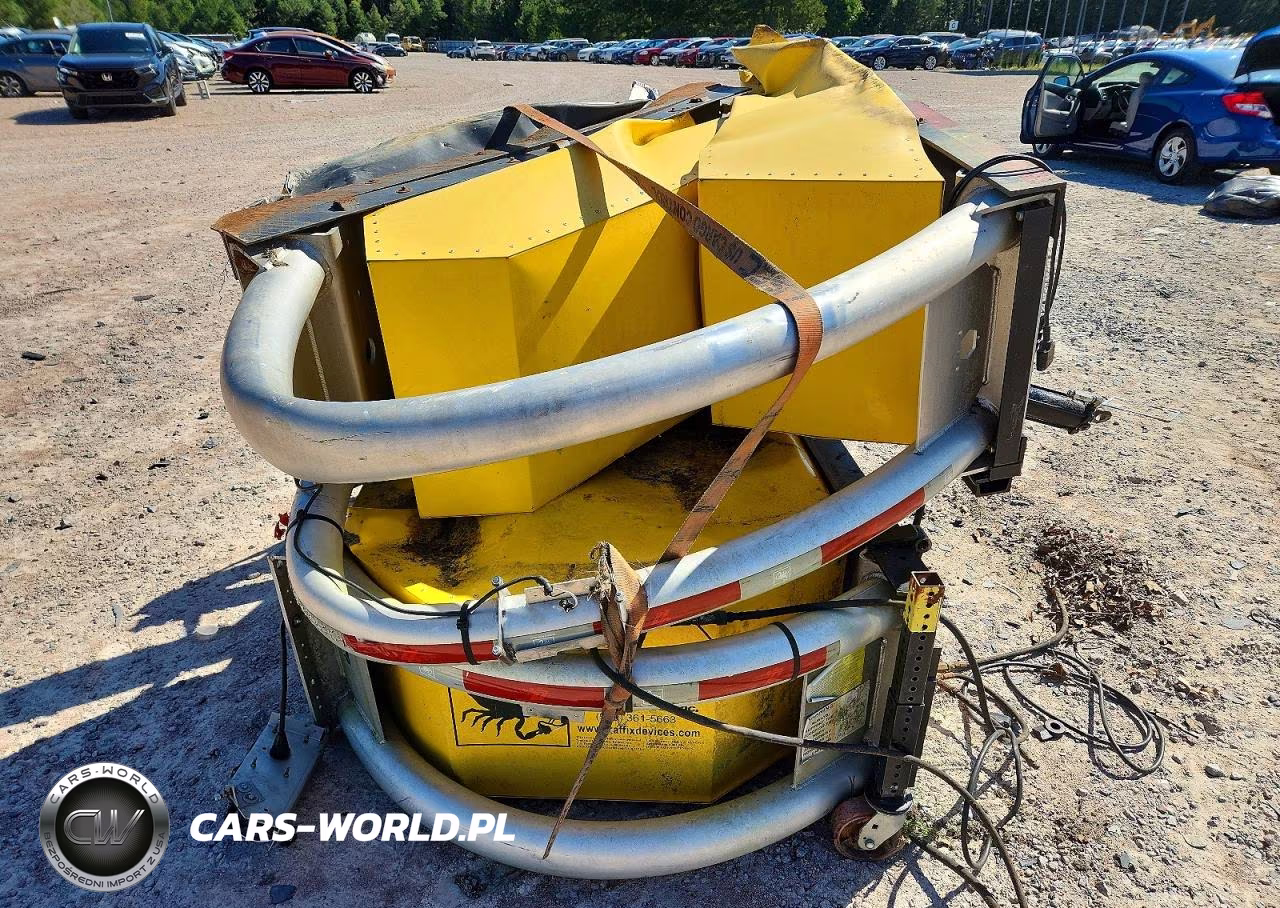 2026 Scorpion Crash Attenuator Trailer VIN:56811 - 5