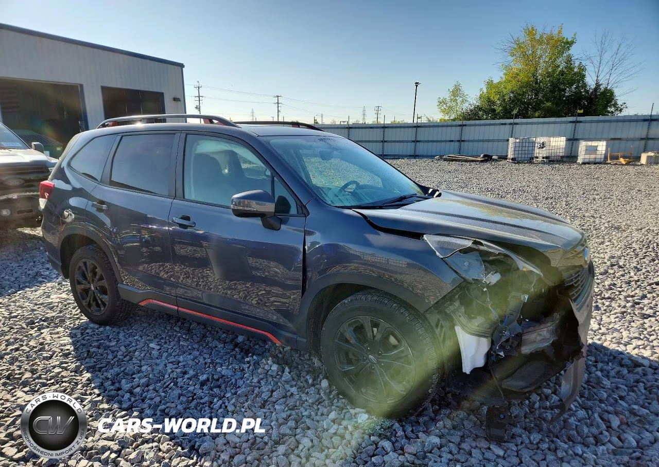 2020 Subaru Forester Sport VIN:JF2SKARC9LH578207 - 4