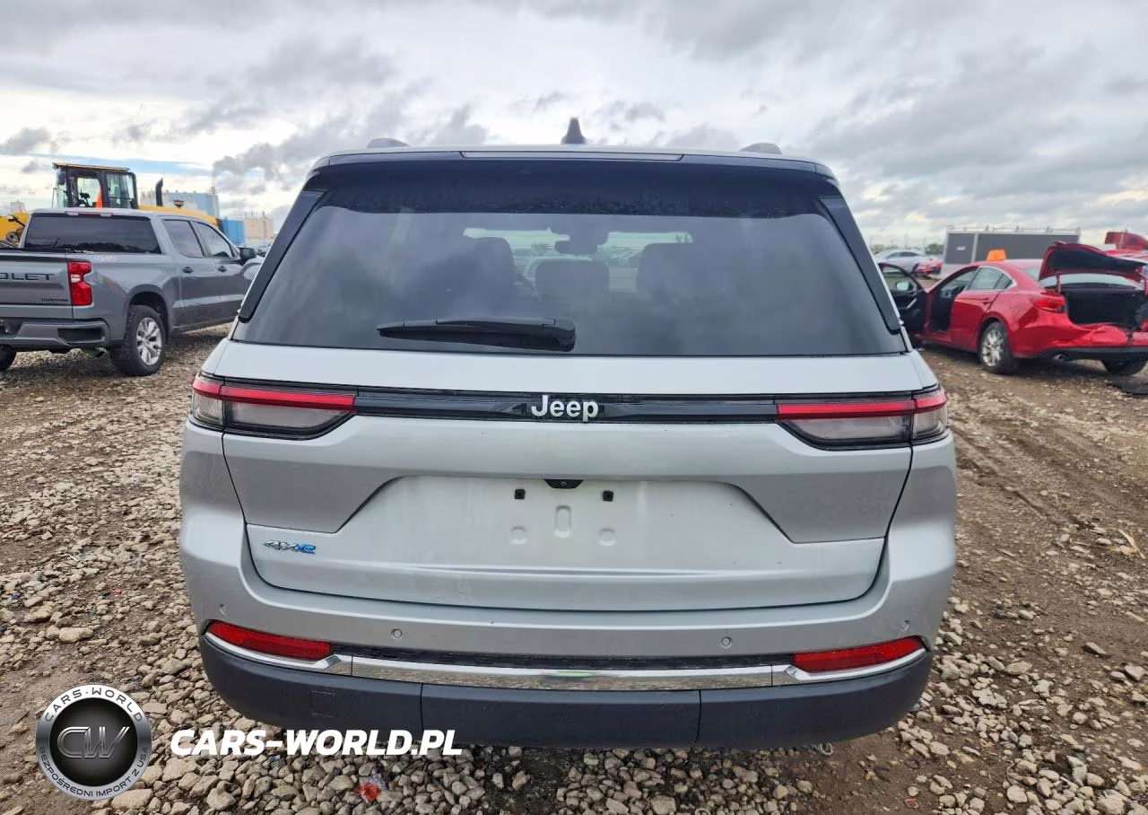 2024 Jeep Grand Cherokee Limited 4Xe VIN:1C4RJYB68RC117468 - 6