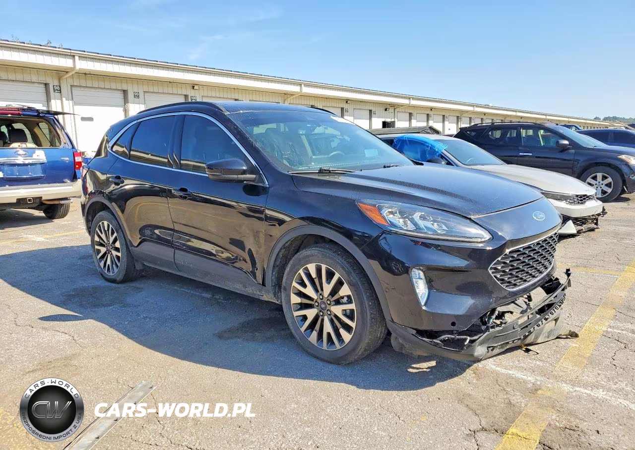 2020 Ford Escape Titanium VIN:1FMCU9J98LUA73516 - 4