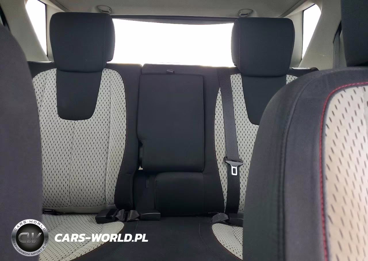 2010 Chevrolet Equinox Ls VIN:2CNALBEWXA6394678 - 10
