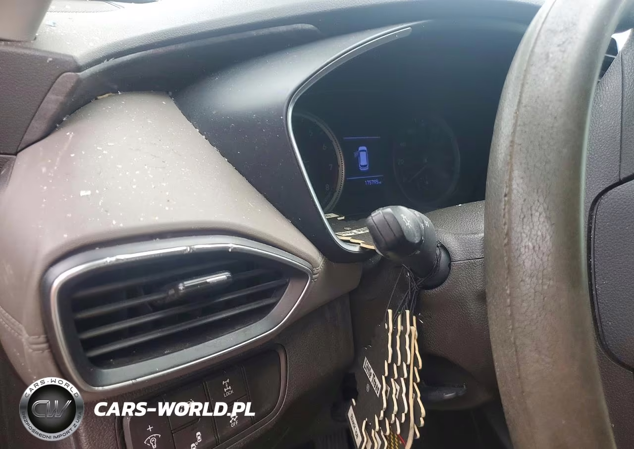 2019 Hyundai Santa Fe Se VIN:5NMS2CAD0KH119353 - 9