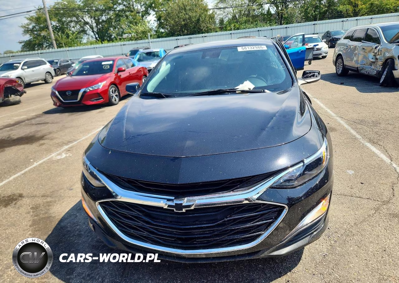 2023 Chevrolet Malibu Rs VIN:1G1ZG5ST6PF128413 - 5