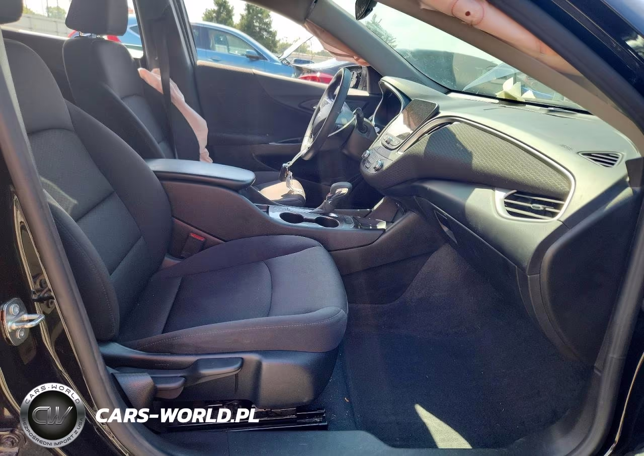 2023 Chevrolet Malibu Rs VIN:1G1ZG5ST6PF128413 - 7