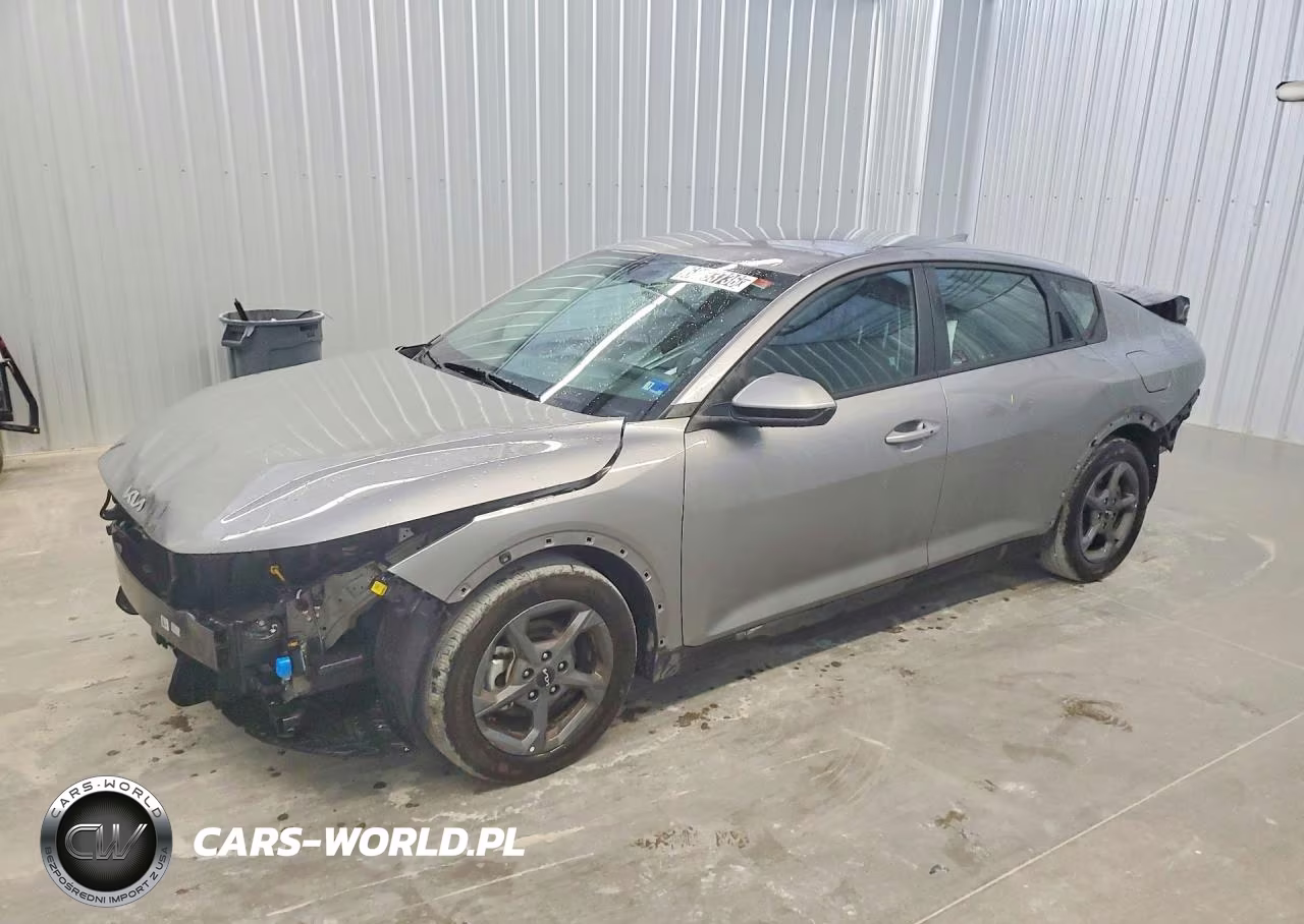 2026 Kia K4 Lxs VIN:3KPFT4DE2TE256358 - 1