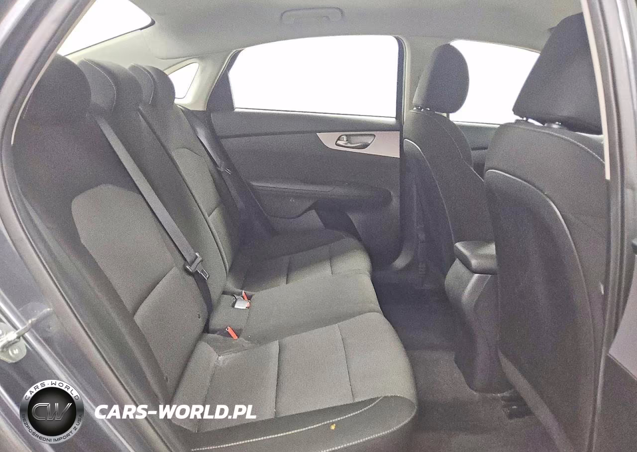 2024 Kia Forte Lxs VIN:3KPF24AD4RE719978 - 10