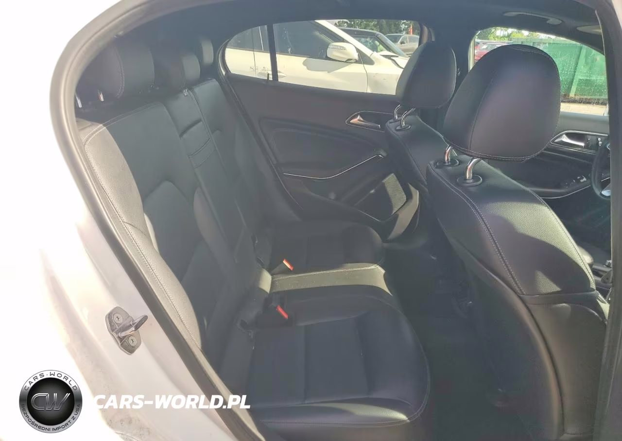 2018 Mercedes-Benz Gla 250 VIN:WDCTG4EB3JJ521469 - 11