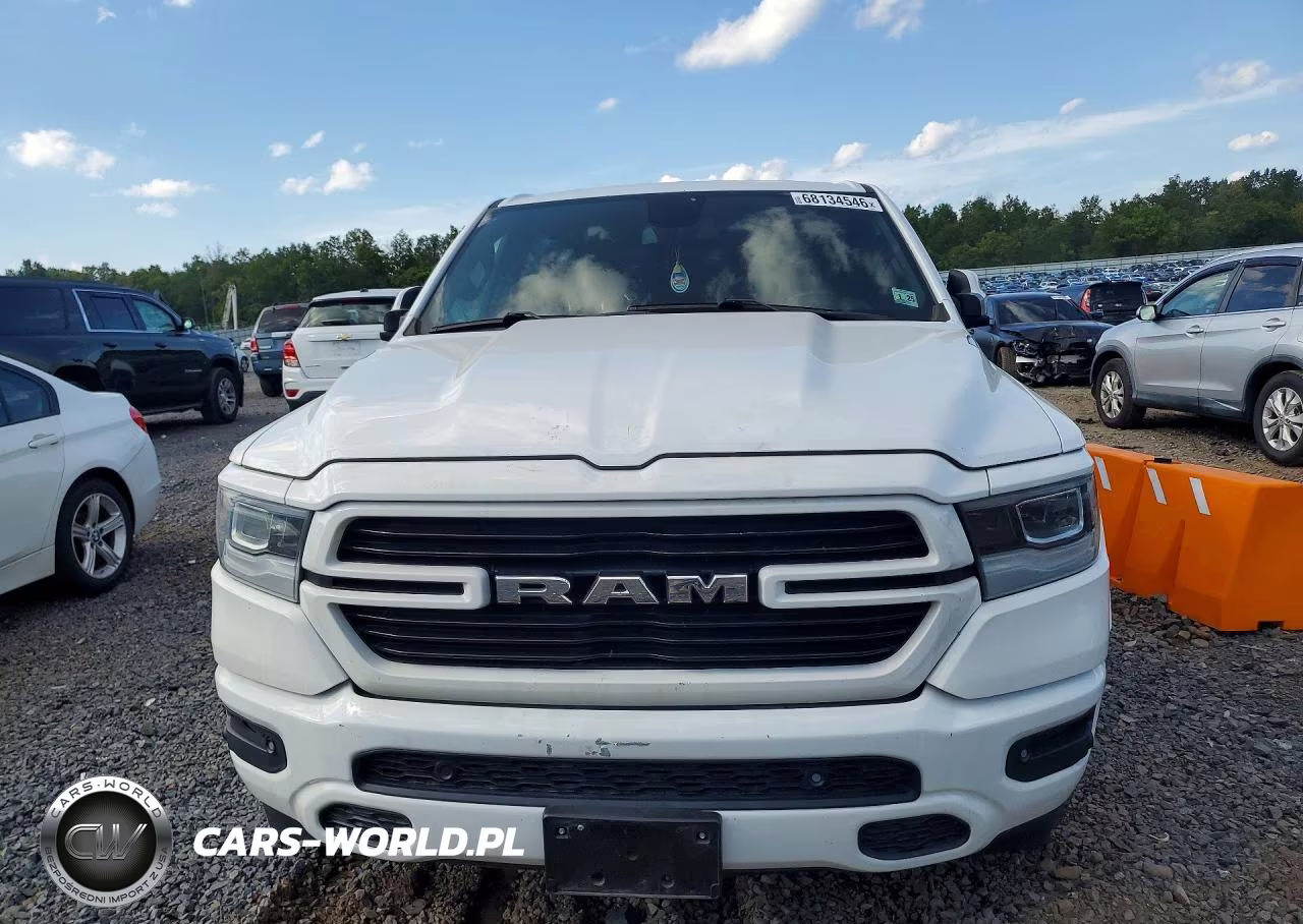 2020 Ram 1500 Laramie VIN:1C6SRFJM6LN250649 - 5