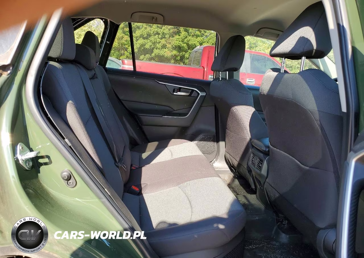 2025 Toyota Rav4 Woodland Edition VIN:2T3UWRFV3SW252170 - 11
