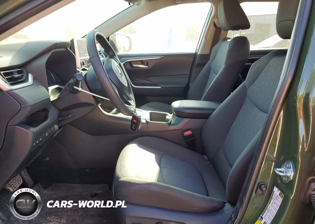 2025 Toyota Rav4 Woodland Edition VIN:2T3UWRFV3SW252170 - 7