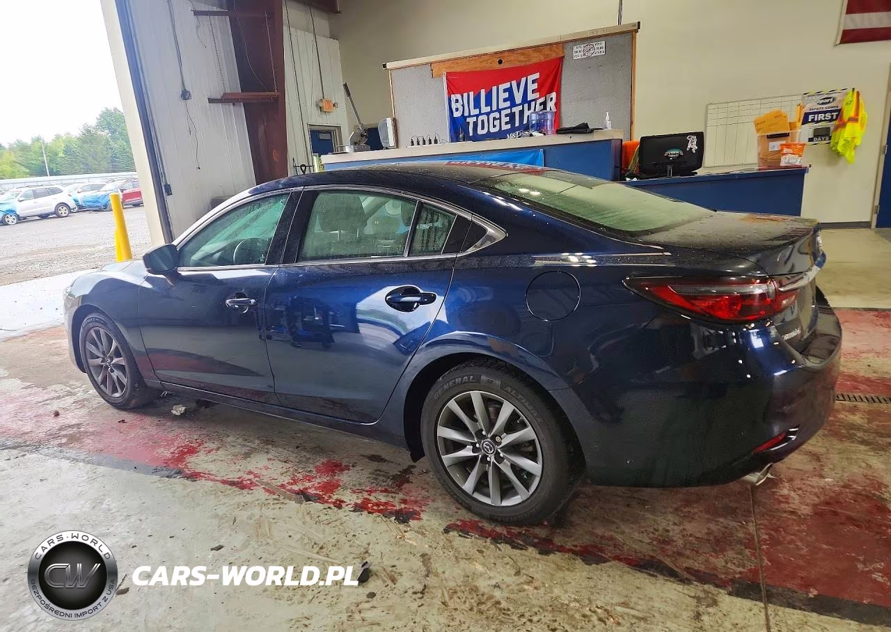 2018 Mazda 6 Sport VIN:JM1GL1UM1J1303292 - 2