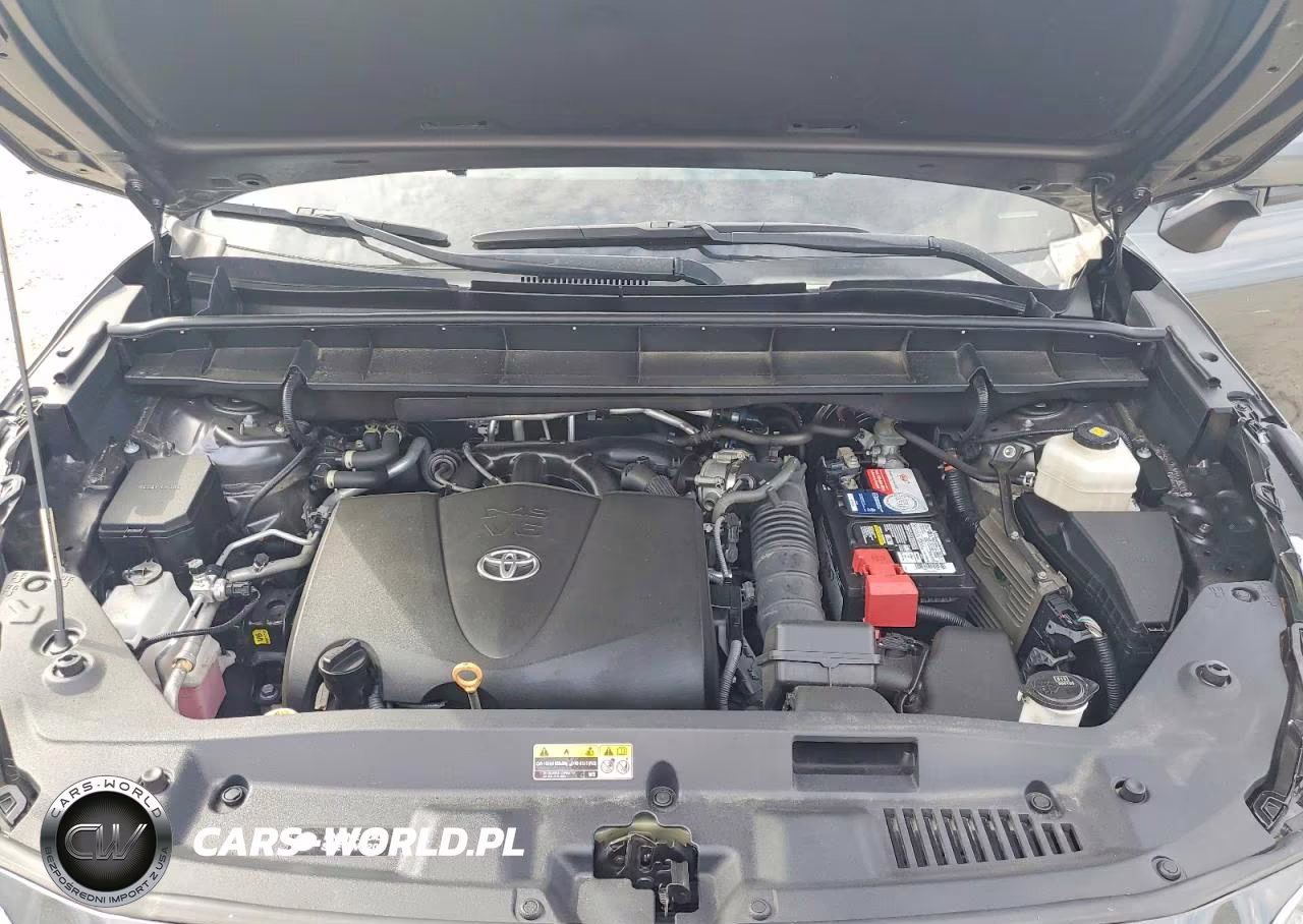 2022 Toyota Highlander Le VIN:5TDBZRBH2NS573329 - 12