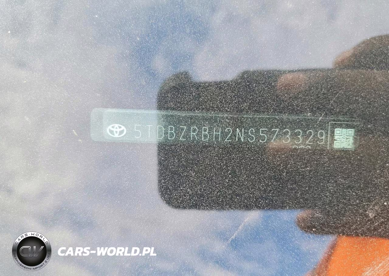 2022 Toyota Highlander Le VIN:5TDBZRBH2NS573329 - 13