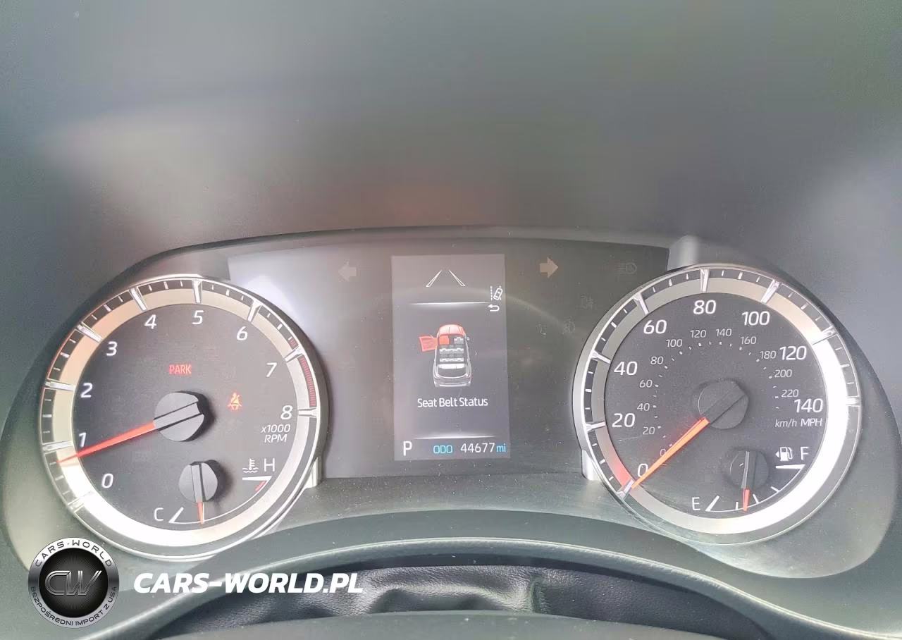 2022 Toyota Highlander Le VIN:5TDBZRBH2NS573329 - 9
