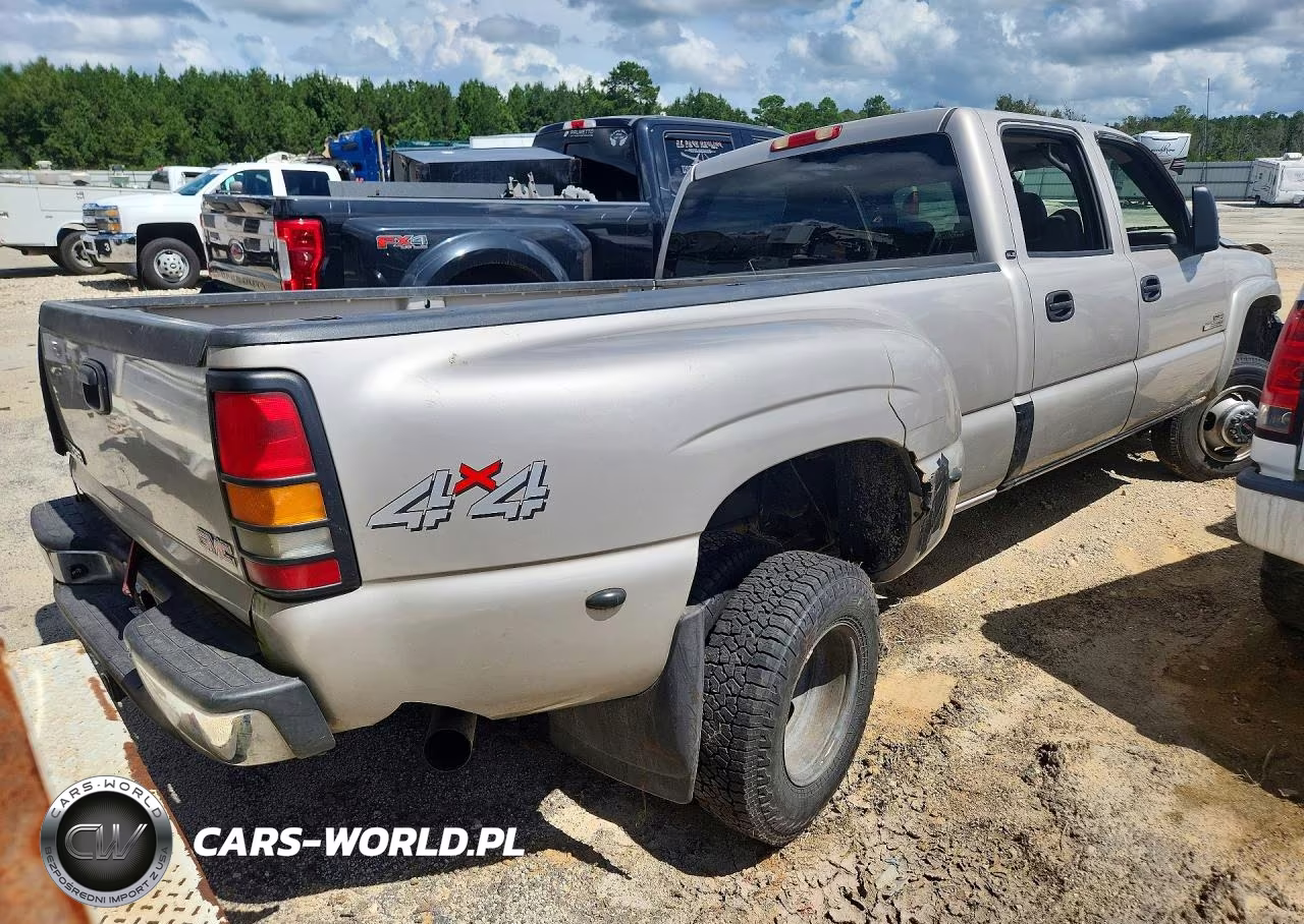 2006 GMC New Sierra K3500 VIN:1GTJK33236F128140 - 3