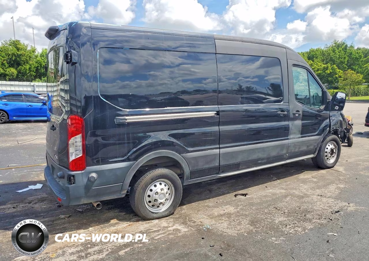2023 Ford Transit T-250 VIN:1FTBR1C86PKA37011 - 3