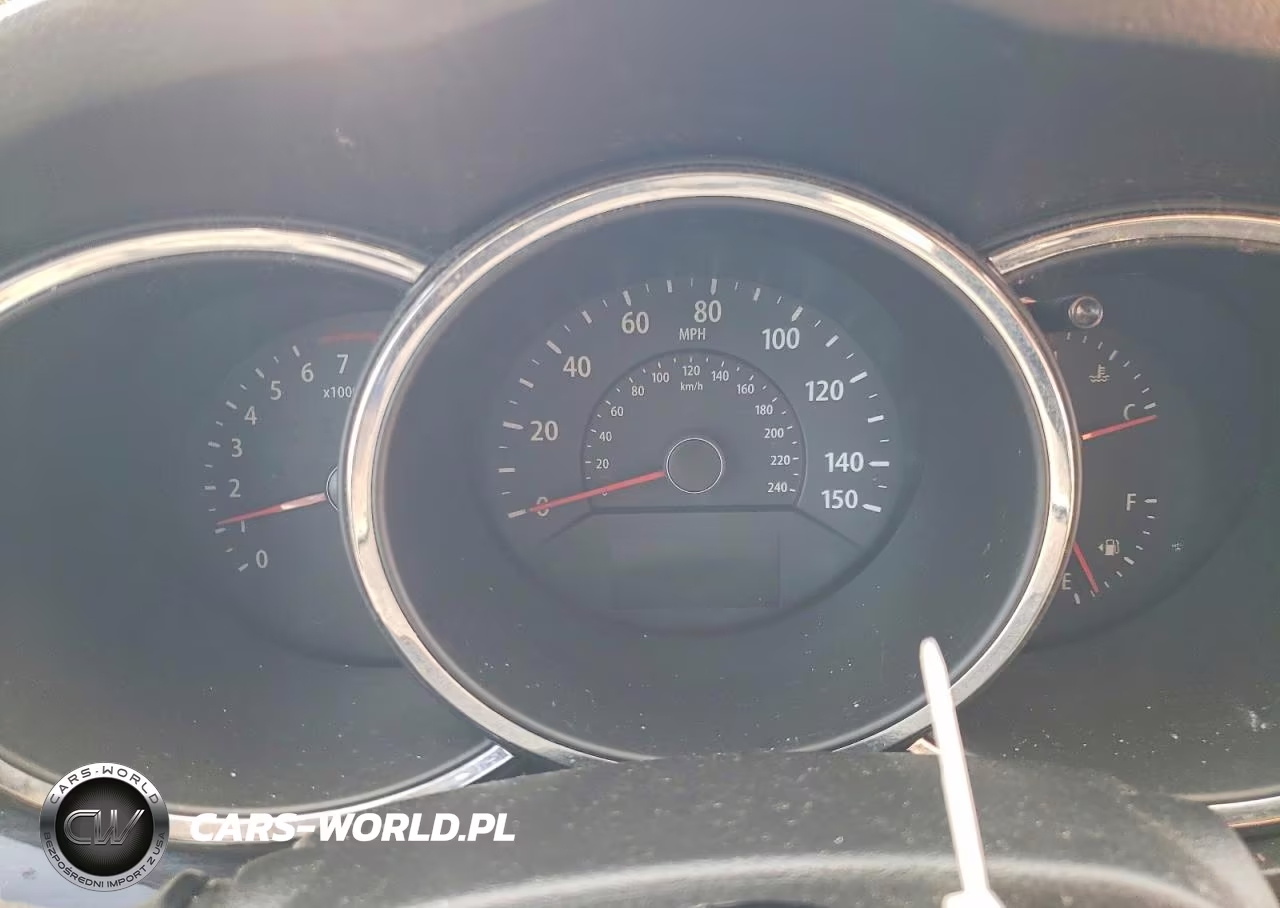 2012 Kia Sorento Lx VIN:5XYKTCA63CG275641 - 9