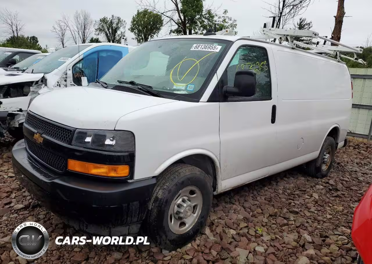 2021 Chevrolet Express G2500