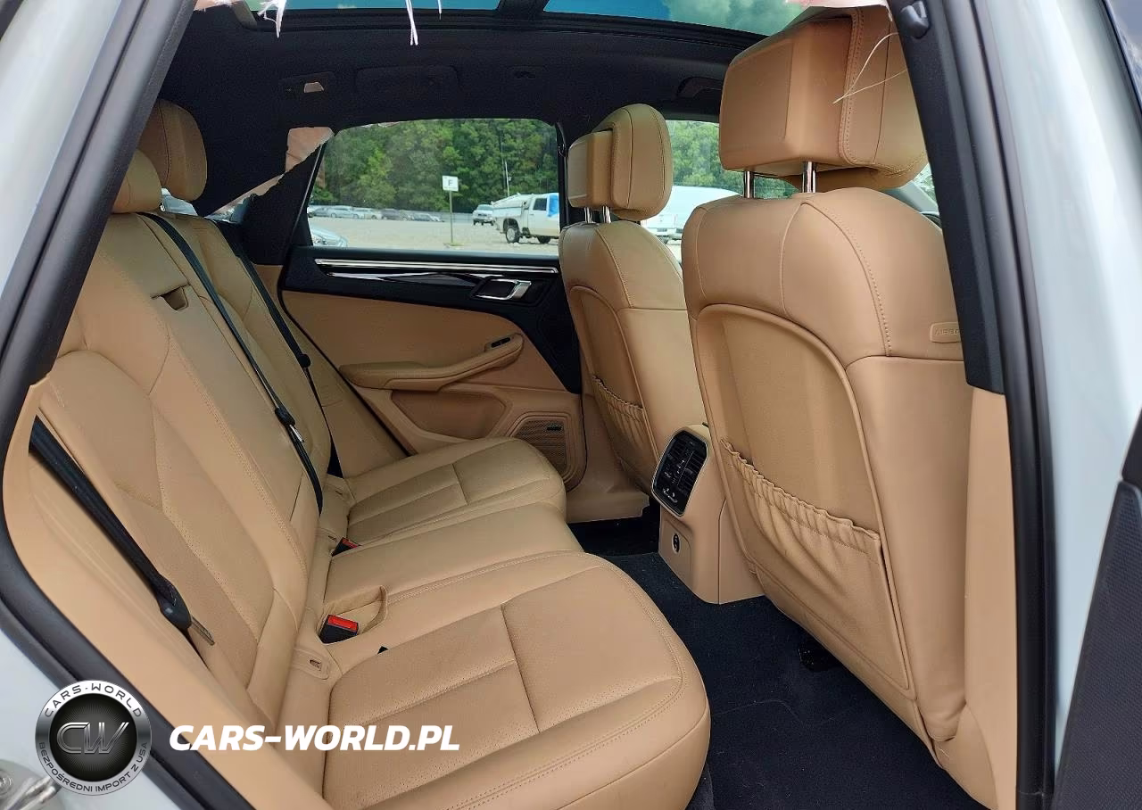 2023 Porsche Macan Base VIN:WP1AA2A58PLB04363 - 11