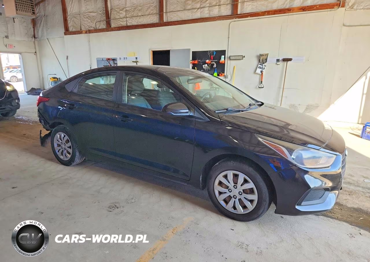 2018 Hyundai Accent Se VIN:3KPC24A35JE012919 - 4