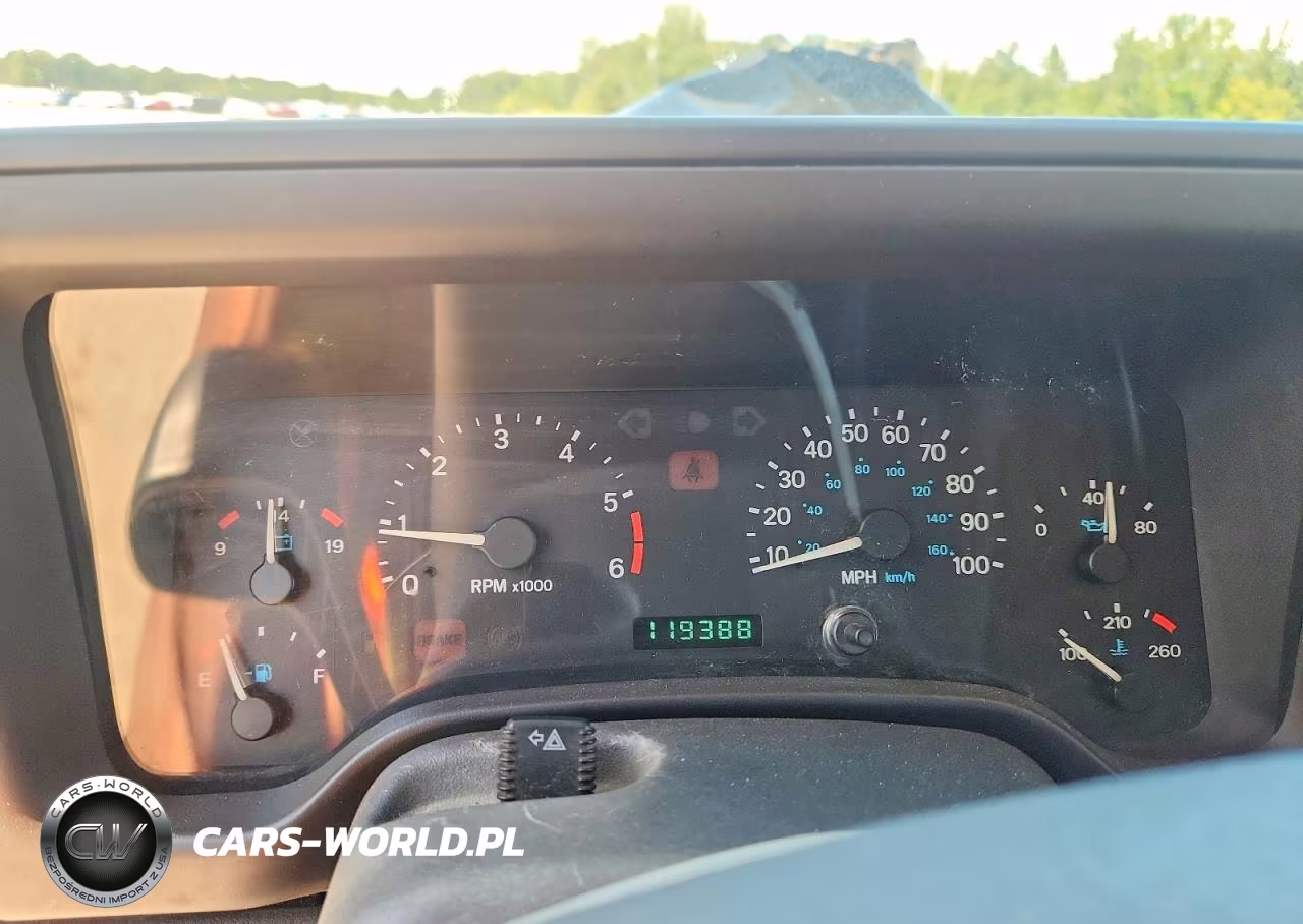 2000 Jeep Wrangler - Tj Sport VIN:1J4FA49S4YP757998 - 9