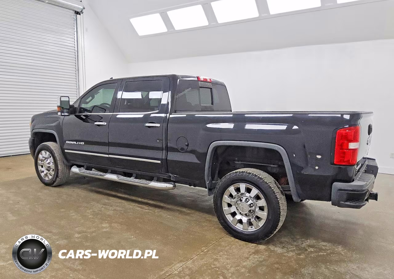 2019 GMC Sierra K2500 Denali VIN:1GT12SEY6KF215147 - 2