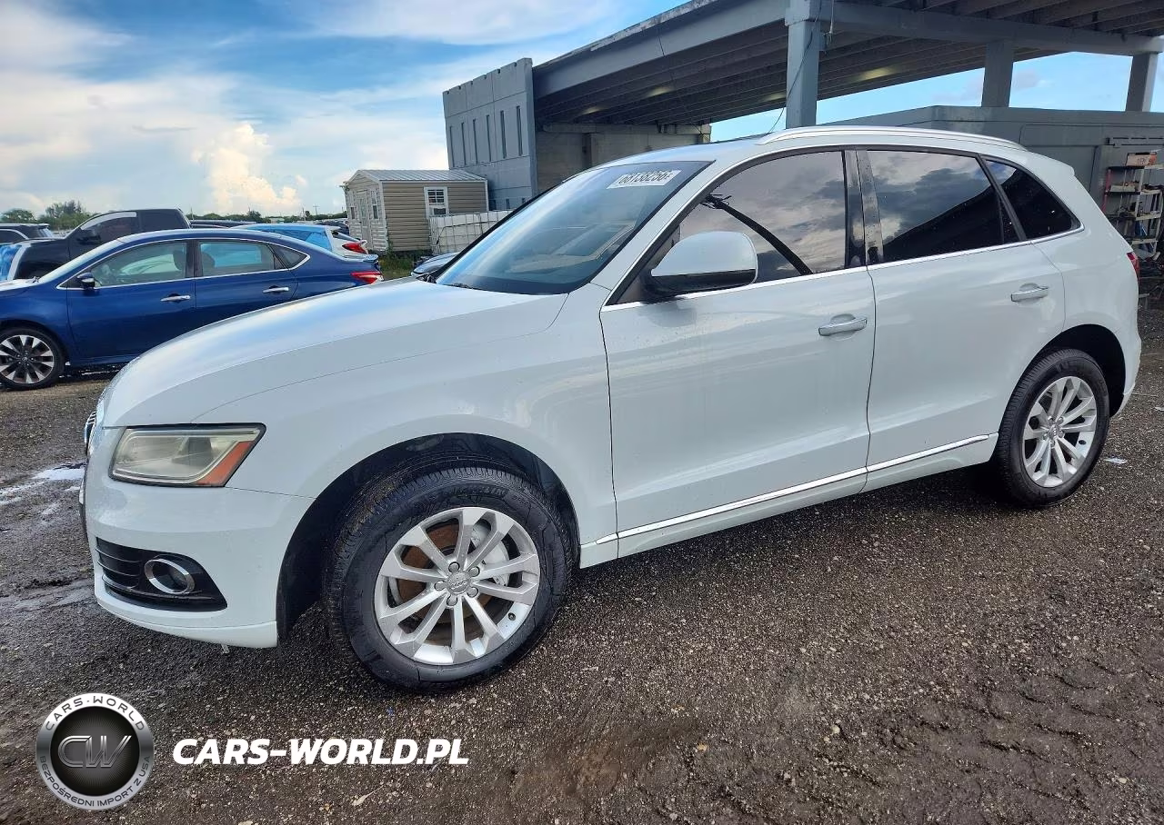 2015 Audi Q5 Premium VIN:WA1CFAFP8FA058585 - 1