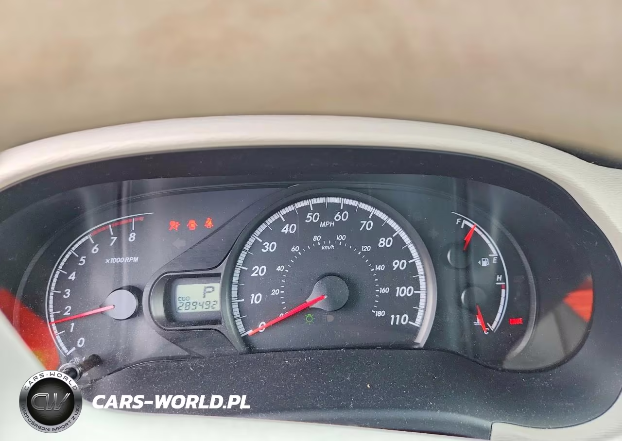 2011 Toyota Sienna Base 7-Passenger VIN:5TDKA3DC7BS003389 - 9