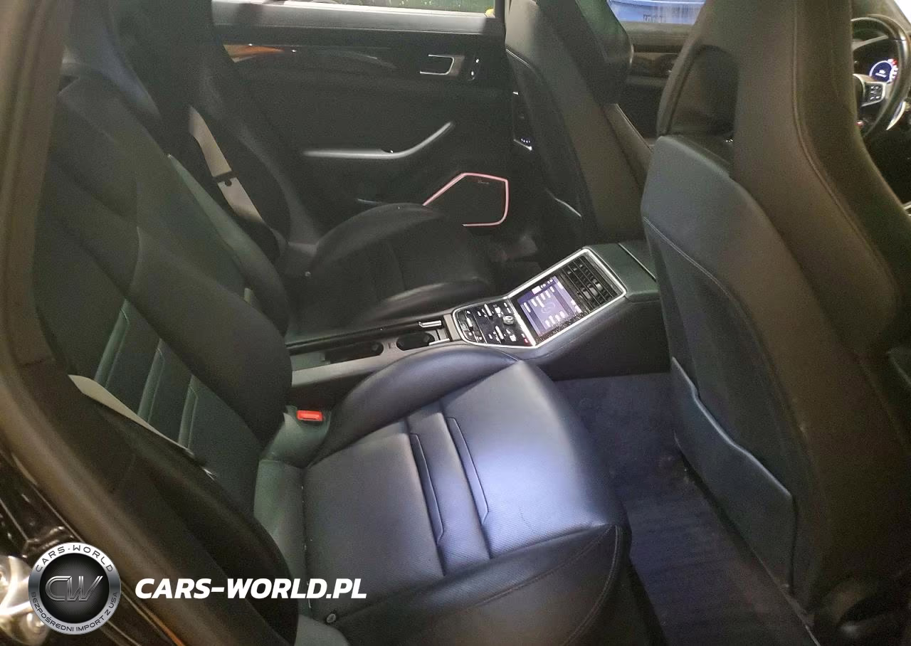 2018 Porsche Panamera Turbo VIN:WP0AF2A7XJL141460 - 10