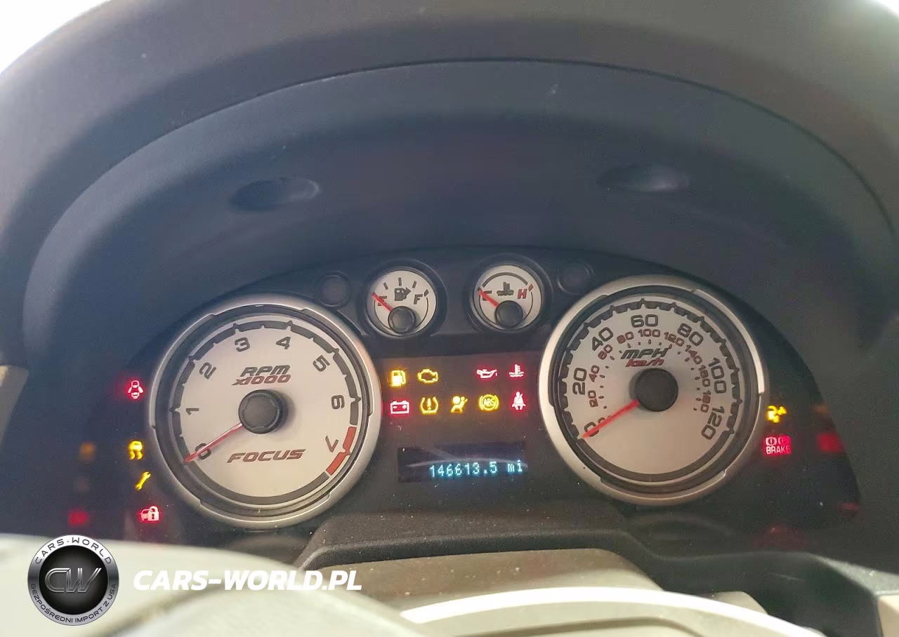 2011 Ford Focus S VIN:1FAHP3EN4BW187608 - 9