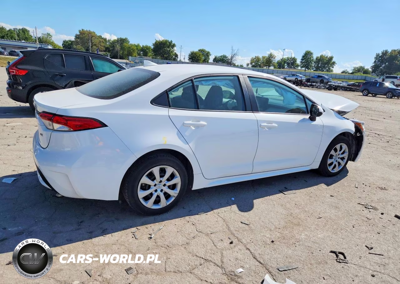 2022 Toyota Corolla Le VIN:5YFEPMAE7NP327611 - 3