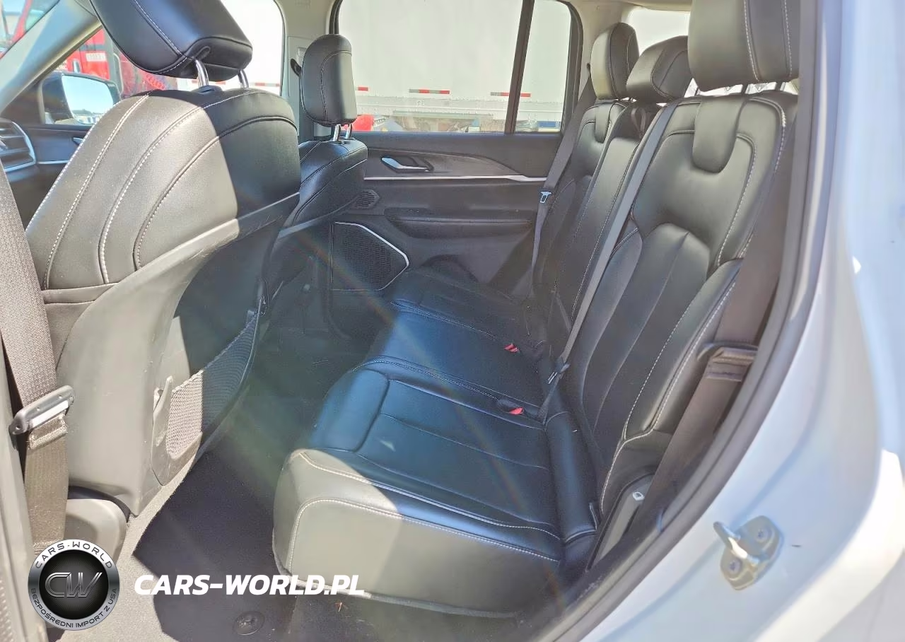 2024 Jeep Grand Cherokee Limited 4Xe VIN:1C4RJYB6XRC710667 - 11