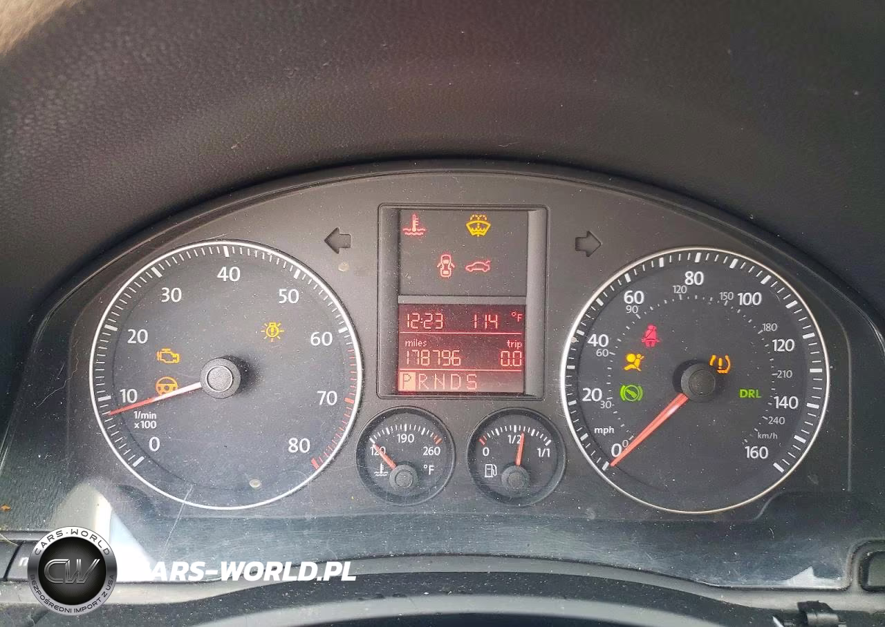 2008 Volkswagen Jetta S VIN:3VWJM71KX8M138197 - 9