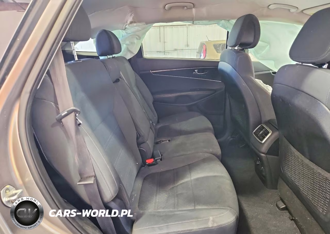 2016 Kia Sorento Lx V6 VIN:5XYPGDA59GG180062 - 11