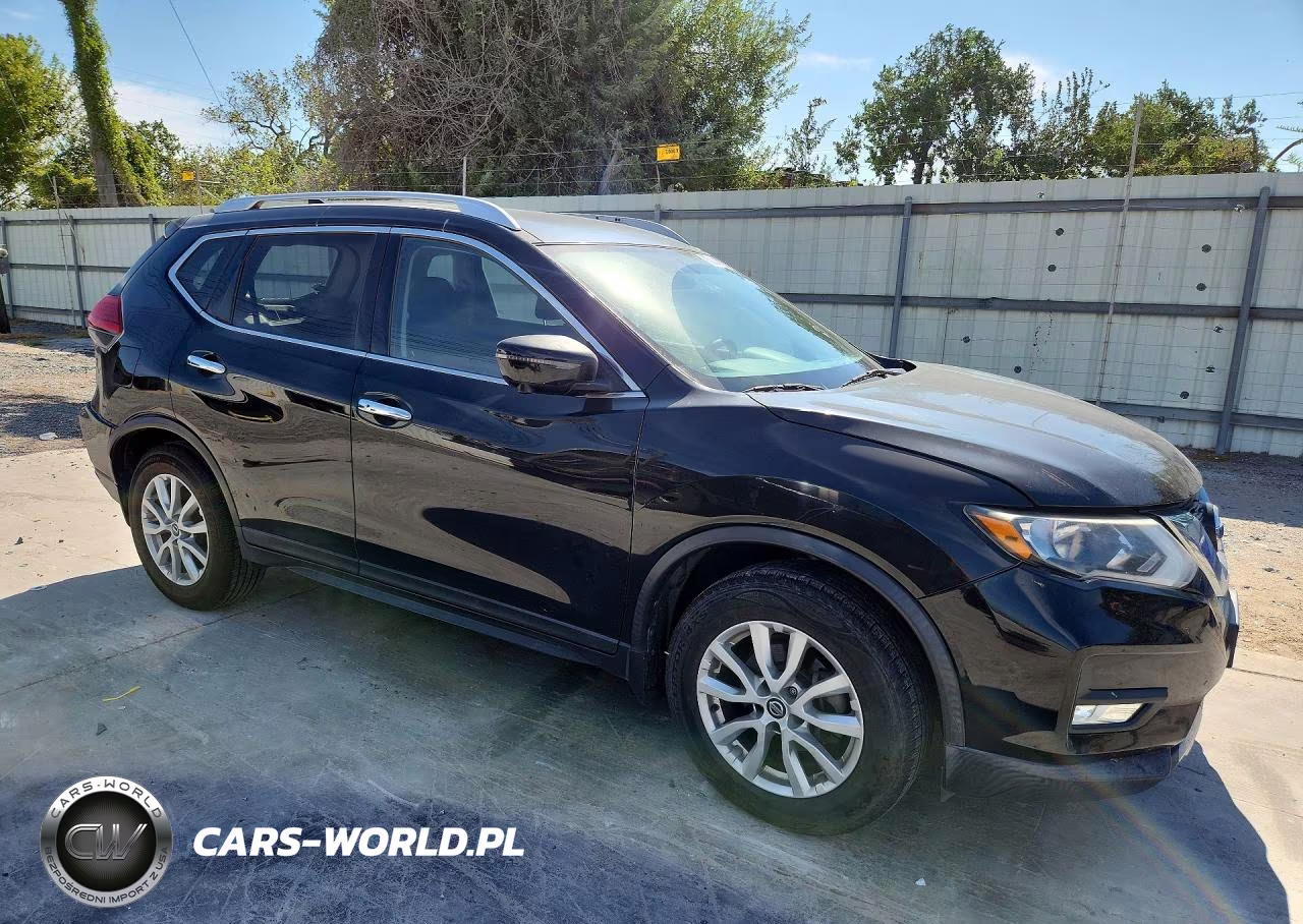 2017 Nissan Rogue Sv VIN:KNMAT2MT6HP535879 - 4
