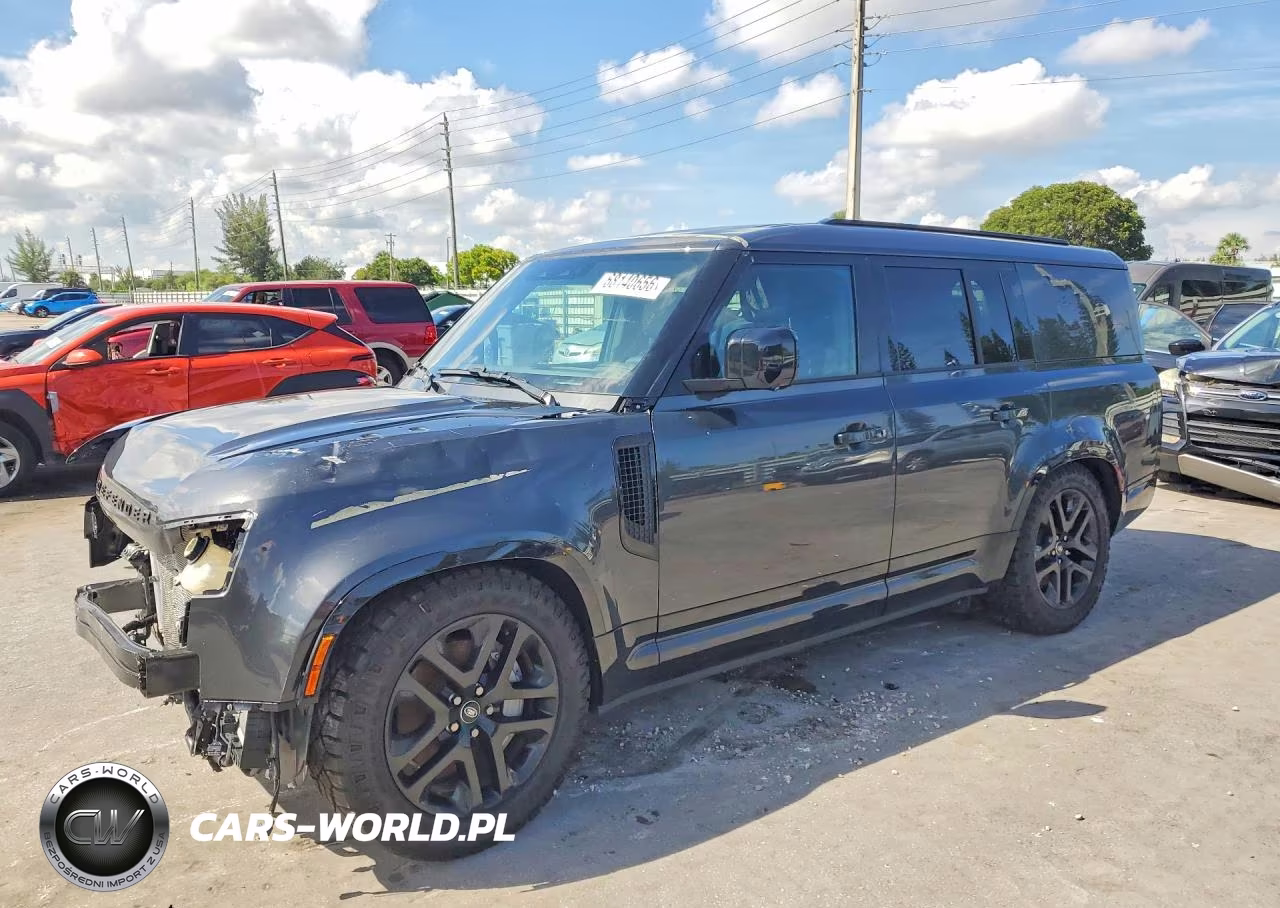 2024 Land Rover Defender 130 Outbound – zdjęcie 1 z 13
