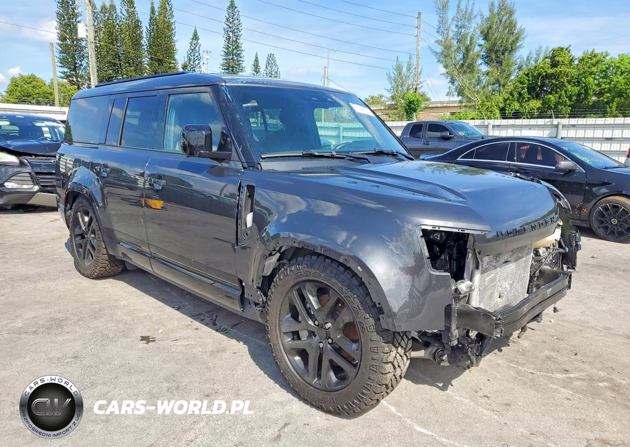 2024 Land Rover Defender 130 Outbound VIN:SALEWFEU2R2353773 - 4
