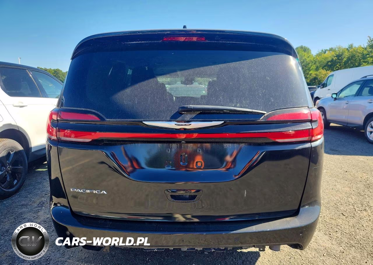 2023 Chrysler Pacifica Touring L VIN:2C4RC1BG8PR627530 - 6