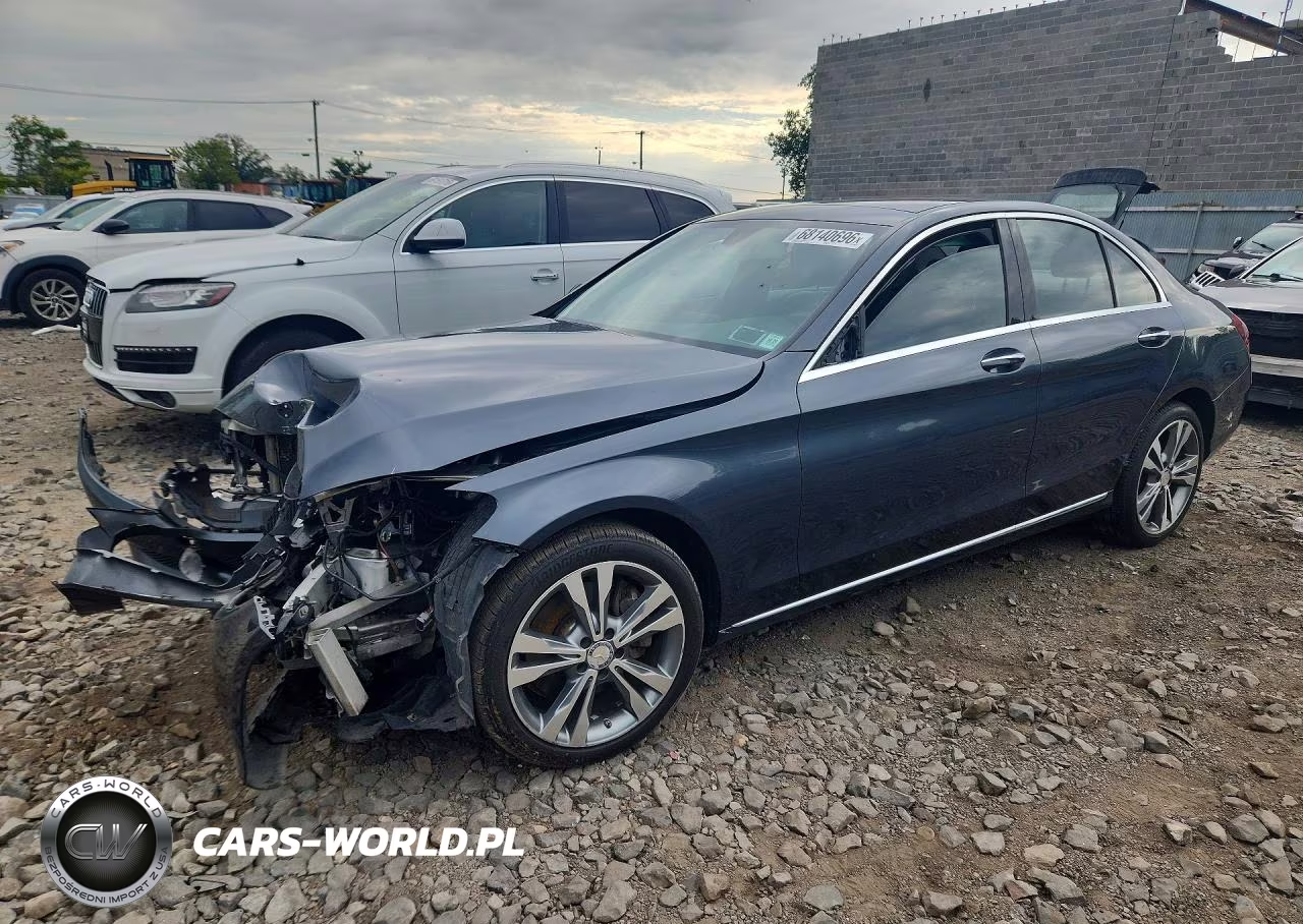 2015 Mercedes-Benz C 300 4Matic – zdjęcie 1 z 12