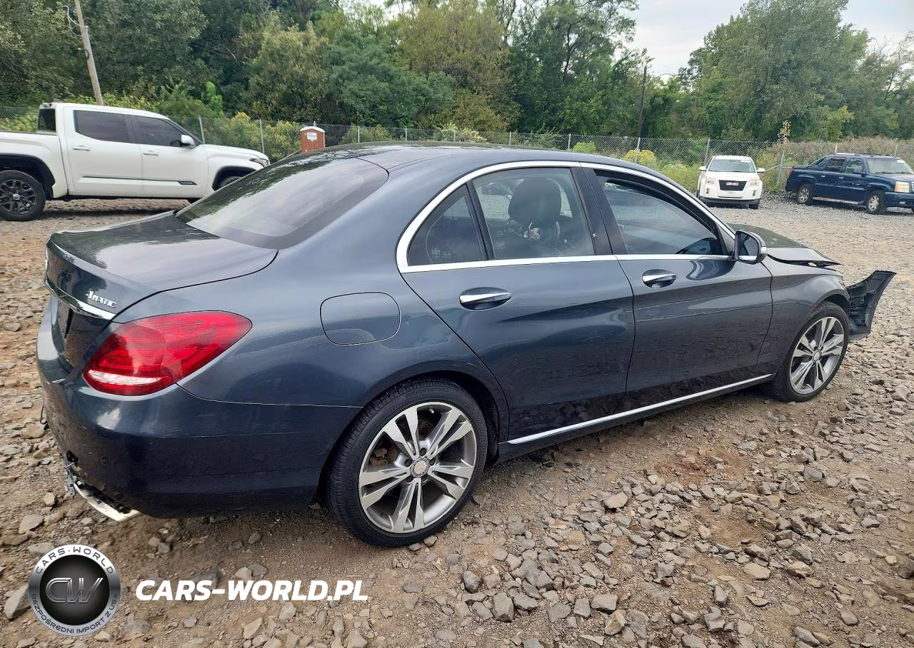 2015 Mercedes-Benz C 300 4Matic VIN:55SWF4KB6FU067967 - 3